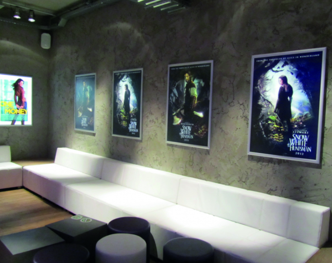 LED click frames