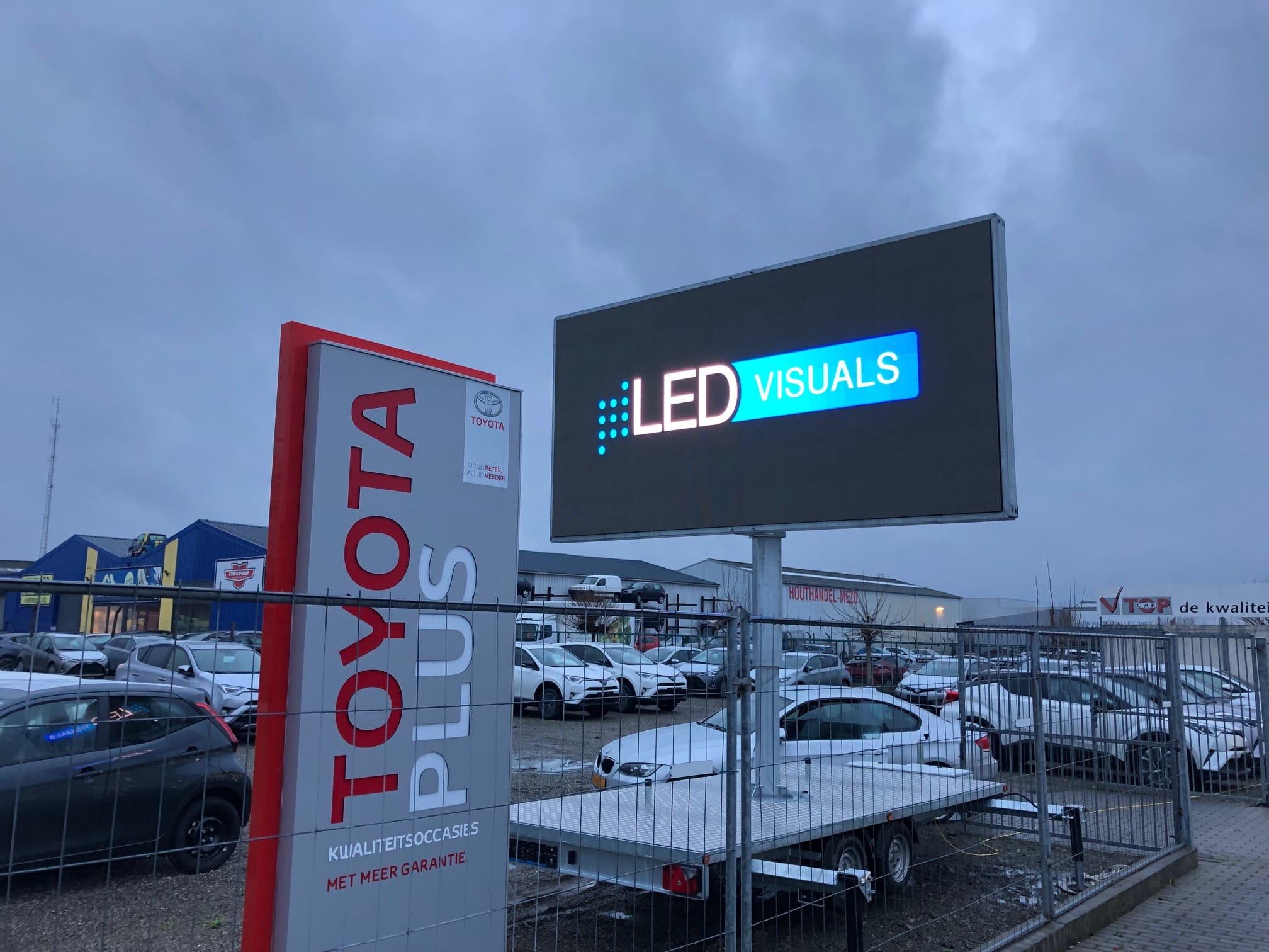 LEDreclamebords.nl  LED schermen, LED Neon Sign, LED reclame